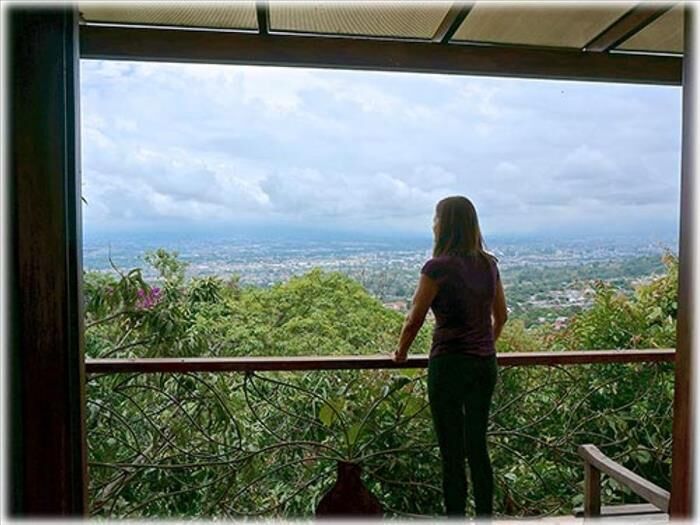 VENTA DE VILLAS, SAN JOSE, ESCAZU, SAN ANTONIO in San Antonio, Escazú, San José — $1,250,000