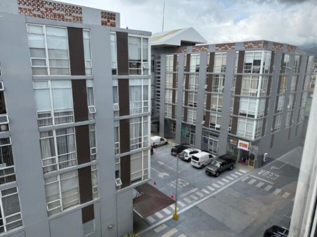 Apartamento en venta en Sabanilla, Montes de Oca – 2 hab., 2 baños, excelente ubicación San José in Sabanilla, Montes De Oca, San José — $170,000