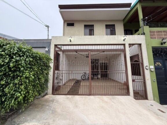 MLS-26-2224 LS VENTA CASA LA UNION CARTAGO CONTACTENOS AL # 86127562 en San Diego, La Unión, Cartago — ₡ 85 000 000