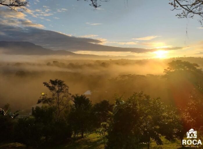 Farm for sale in San Pedro de Pérez Zeledón  en San Pedro, Pérez Zeledón, San José — $448,000