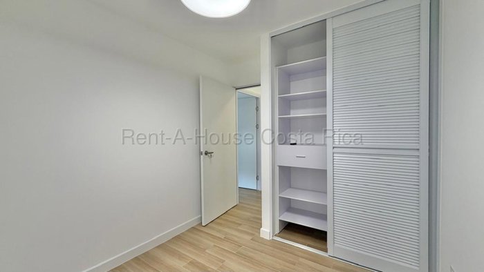Alquiler de Apartamento en San Rafael de Alajuela. RAH 27-412 in San Rafael, Alajuela — $1,250
