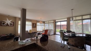 Alquiler de Casa con Amplio Jardín en Curridabat, San José (AD) - Foto 2 de 3