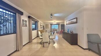 Venta de Casa en Escazú-San Rafael. RAH 26-2018 en San Rafael, Escazú, San José — $360,000 - Foto 5 de 16