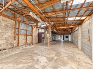 Venta local comercial y bodega en Coronado centro - Uso mixto en San Isidro, Vázquez de Coronado, San José — ₡ 119 500 000 - Foto 2 de 18