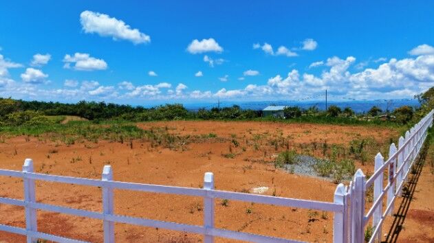 VENTA DE LOTES DE 2.700 M2 CON NACIENTE NATURAL EN ARCO IRIS, CAJON DE PEREZ ZELEDON en Cajón, Pérez Zeledón, San José — $102,000