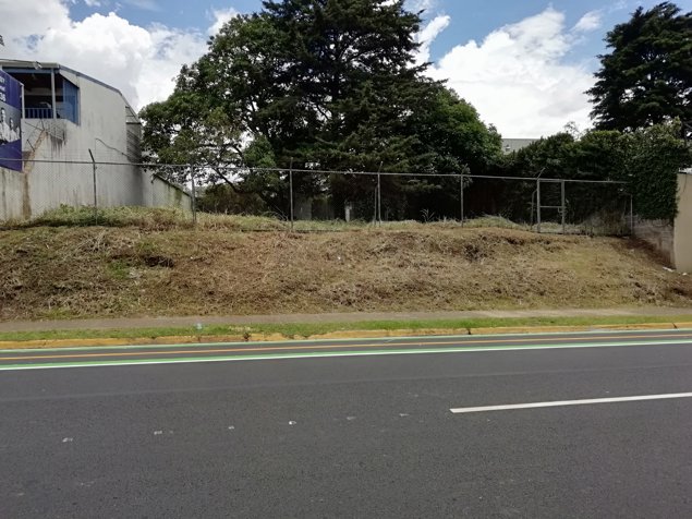 Venta de terreno uso de suelo mixto en Barrio Dent en San Pedro, Montes De Oca, San José — $617,000