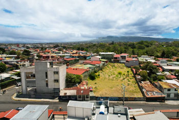 Se vende terreno con Uso de Suelo Mixto, Guadalupe (FE). in Guadalupe, Goicoechea, San José — $1,100,000 - Photo 2 of 6