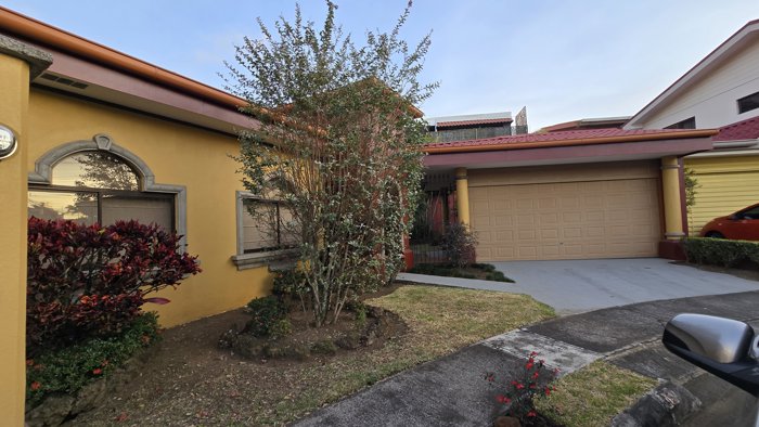 Casa VENTA es Heredia, Belén. Residencial con Aguja. 5PVV9777185 en San Rafael, Alajuela — $375,000 - Foto 2 de 21