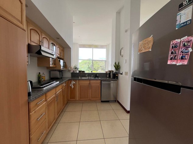 Venta de Apartamento en Santa Ana. RAH 26-718 PRECIO REBAJADO en Santa Ana, San José — $230,000 - Foto 3 de 6