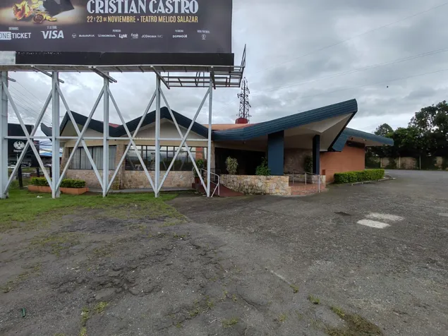 Venta de Propiedad Industrial-Comercial en Heredia — $2,900,000 - Foto 2 de 21