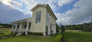 Se vende casa en San Rafael, Oreamuno, Cartago en San Rafael, Oreamuno, Cartago — 165 000 000 ₡ - Foto 2 de 13