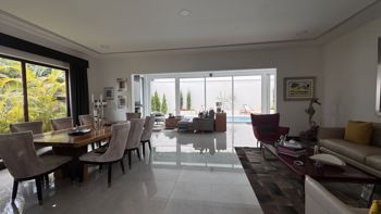 Venta de Casa de c/piscina en Colinas de Montealegre, Tres Ríos (AD) en San Juan, La Unión, Cartago — $1,100,000 - Foto 4 de 20