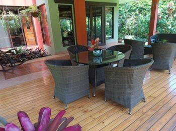 Venta de Confortable Casa en Guachipelin, Escazú / Mls. 24-1294 OFC JB en San Rafael, Escazú, San José — $750,000 - Foto 5 de 14
