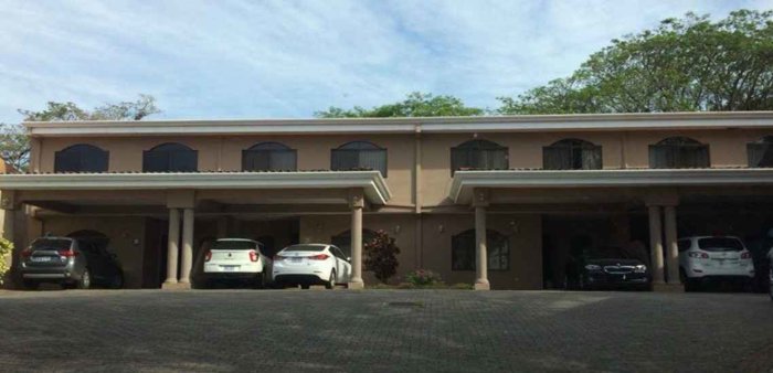 Hermosa Casa en Condominio – Guachipelín, Escazú en Escazú, San José — ₡ 257 000 - Foto 3 de 16