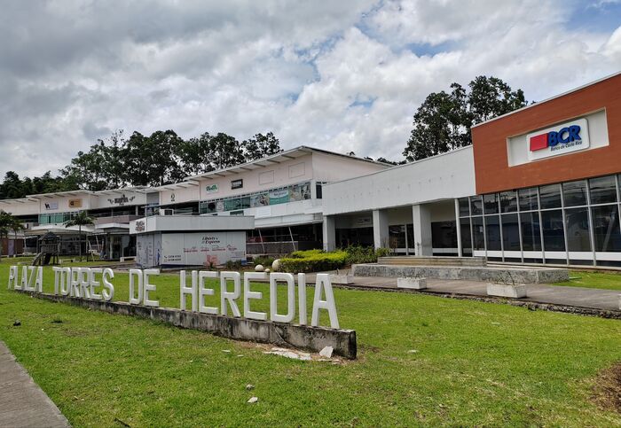 ALQUILER DE LOCAL, HEREDIA, BARREAL, TORRES DE HEREDIA - 8056320 in Ulloa, Heredia — $4,075