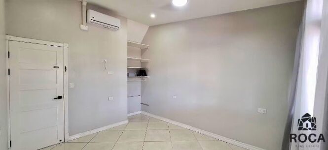 Linda casa en venta en Palmares de Pérez Zeledón  in Daniel Flores, Pérez Zeledón, San José — ₡ 75 000 000