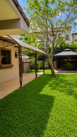 Residencia de 1 planta en Hacienda Los Reyes, La Guacima en Guácima, Alajuela — $455,000 - Foto 2 de 15
