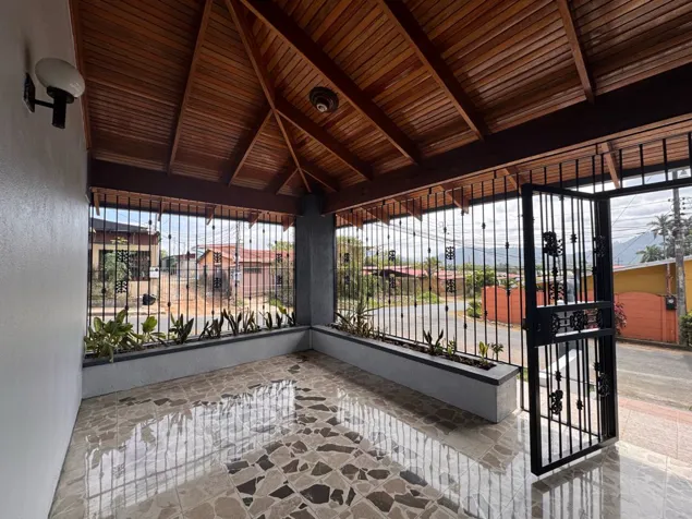Casa en venta - Esquipulas, Palmares in Esquipulas, Palmares, Alajuela — ₡ 115 000 000 - Photo 2 of 17