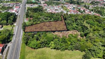 VENTA DE FINCA ALTA DENSIDAD Y COMERCIAL, LIMÓN, GUÁPILES - 9583360 en Guápiles, Pococí, Limón — $574,600 - Foto 4 de 10