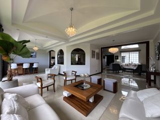 VENTA DE CASA EN RESIDENCIAL LOMAS DEL ZURQUÍ, SAN ISIDRO, HEREDIA en San José, San Isidro, Heredia — $793,000 - Foto 2 de 33