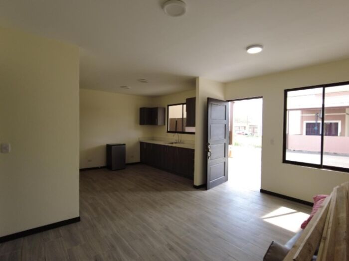 Se Vende Casa en San Rafael de Heredia #26-160 en San Rafael, Heredia — $185,000