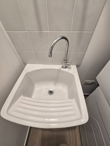 Alquiler de Apartamento en Avenida Escazú in Escazú, San José — $2,000 - Photo 2 of 17