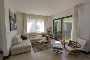 Casa de lujo en venta Lomas del Valle in Santa Ana, San José — $770,000 - Photo 4 of 25