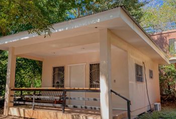 Dos casas a pasos de Playa Avellanas en Tamarindo, Santa Cruz, Guanacaste — $299,999 - Foto 2 de 9