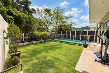 Venta de Hermosa Casa con Patio y Piscina privada - Foto 3 de 3