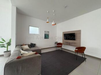 Alquiler de Casa en Belén-San Antonio, Heredia. RAH 26-2117 en San Antonio, Belén, Heredia — 850 000 ₡ - Foto 5 de 20