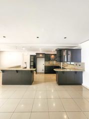 REMATE BANCARIO EN CONDOMINIO – POZOS, SANTA ANA en Pozos, Santa Ana, San José — $310,000 - Foto 2 de 29