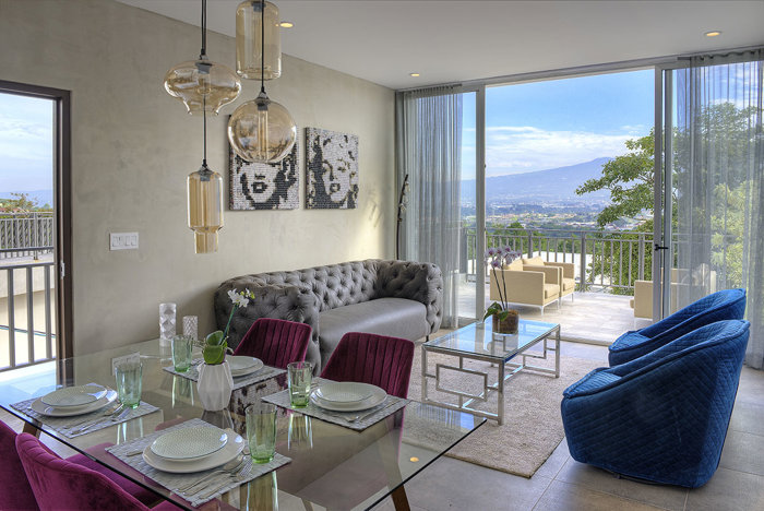 LUJOSO APARTAMENTO ESTILO CONTEMPORANEO in Escazú, San José — $290,000 - Photo 2 of 13