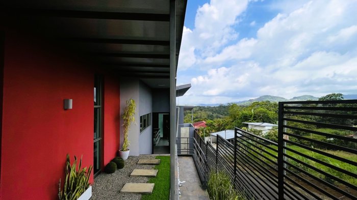 SE VENDE HERMOSA CASA AMUEBLADA EN CONCEPCIÓN, SAN RAMÓN en San Ramón, Alajuela — $331,000 - Foto 3 de 34