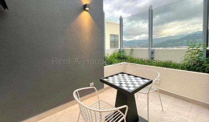 Alquiler de Apartamento en Condominio SkyHomes, San José. RAH 27-140 in San Sebastián, San José — ₡ 550 000