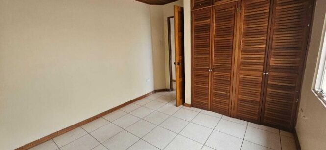Alquiler de Apartamento en Curridabat, San José. RAH 26-1177 en Curridabat, San José — $1,300
