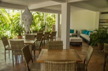 SE VENDE BELLÍSIMO HOTEL EN MONTEZUMA, COBANO.  in Cóbano, Puntarenas — $1,300,000 - Photo 5 of 8
