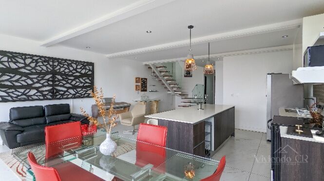 POZOS DE SANTA ANA DE 2 HABITACIONES - TERRAZA - VISTA PRECIOSA en Pozos, Santa Ana, San José — $1,800