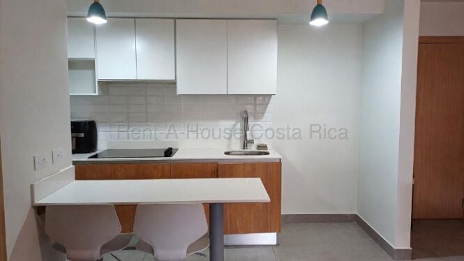 Alquiler de Apartamento en Lomas de Ayarco Sur, Curridabat. RAH 26-2215 en Tirrases, Curridabat, San José — ₡ 475 000