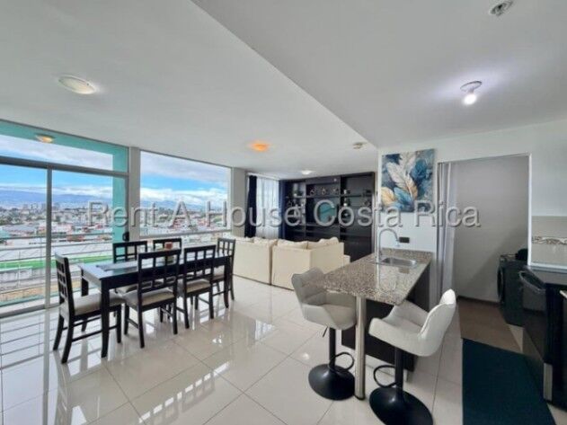  Venta de Apartamento Amueblado en Bambú-Eco-Plaza-Alajuelita, San José. en Alajuelita, San José — $148,000
