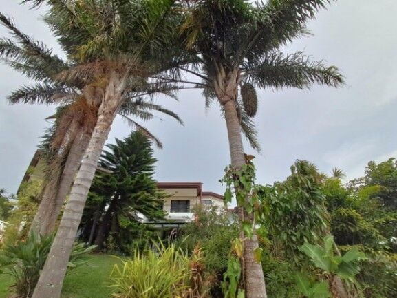 Se vende espaciosa casa con amplio lote en San Rafael Heredia 26-37 en San Rafael, Heredia — $975,000
