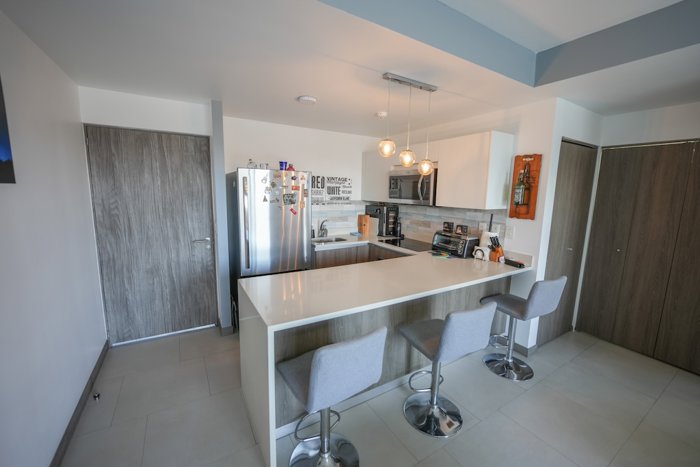 Apartamento de 2 Habitaciones en CAIA Residences in Escazú, San José — $200,000 - Photo 2 of 18