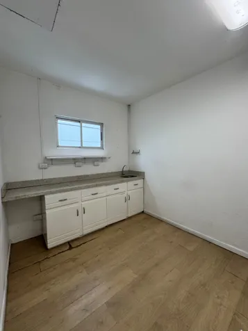 Commercial space for rent in Sabana Norte in Carmen, San José — $1,500 - Photo 2 of 10