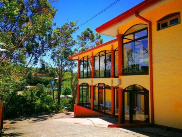 Venta de Hotel en Puntarenas-Monte Verde. RAH 27-37 in Monte Verde, Puntarenas — ₡ 275 000 000