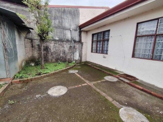 Venta de Casa en Occidental, Cartago.  in Occidental, Cartago — ₡ 95 000 000