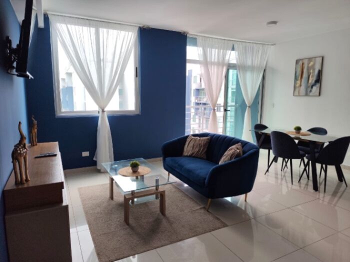 SE ALQUILA APARTAMENTO AMUEBLADO EN TORRE TIBAS CINCO ESQUINAS en Cinco Esquinas, Tibás, San José — $1,150