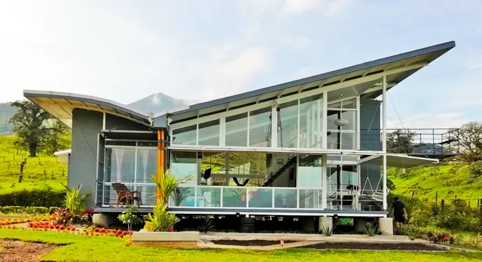 Casa de Ensueño en San Carlos con Vista al Volcán en Quesada, San Carlos, Alajuela — $450,000