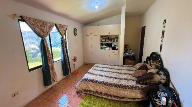 CASA AMERICANA DE 4 HABITACIONES EN VENTA – BARRIO LOURDES, PÉREZ ZELEDÓN in San Isidro De El General, Pérez Zeledón, San José — $299,000