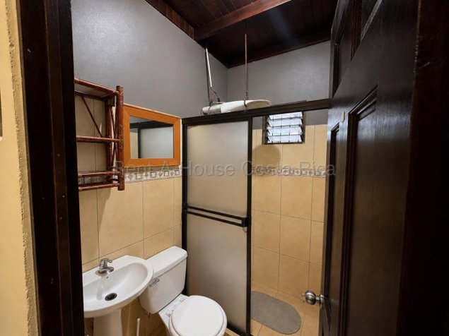 Venta de Casa en Agua Caliente de Cartago. RAH 27-846 in Aguacaliente, Cartago — ₡ 67 000 000 - Photo 3 of 7