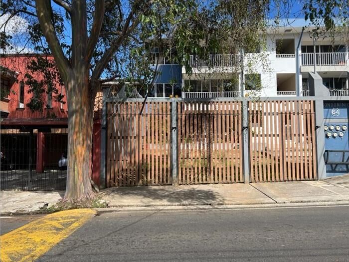 VENTA DE APARTAMENTO, SAN JOSÉ, CURRIDABAT,  CONDOMINO 64 en Curridabat, San José — ₡ 70 000 000