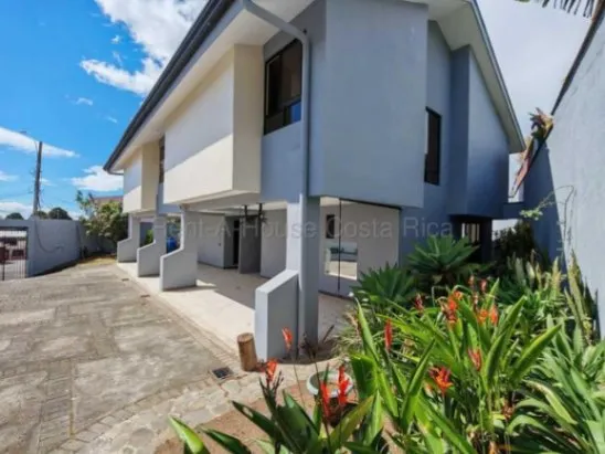 MLS-26-1904 ALQUILER CASA BARVA HEREDIA CONTACTENOS AL # 88987222 en Barva, Heredia — ₡ 600 000